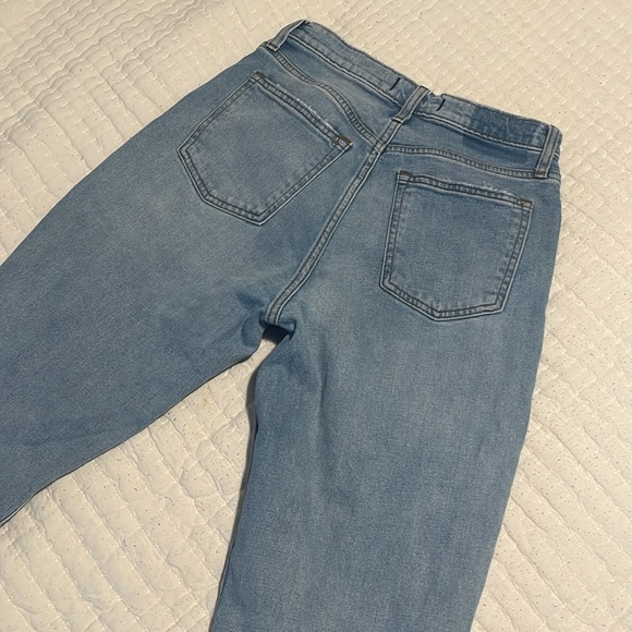 Abercrombie mom high rise jeans - Picture 6 of 6